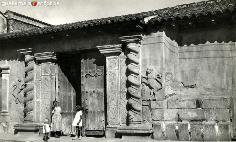 Fotos de Antigua Guatemala, Sacatepéquez, Guatemala: Casa de los Leones