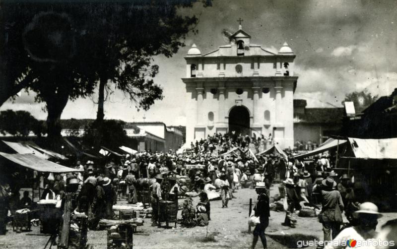 Fotos de Chichicastenango, Quiché: Iglesia de Santo Tomás