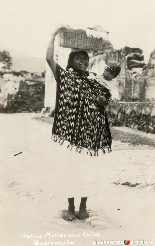 Fotos de Ciudad De Guatemala, Guatemala: Madre con niño