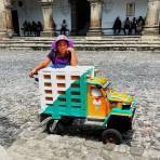 Vendedora de helados - Antigua Guatemala, Sacatepéquez